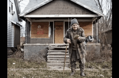 I Spent $1 On This House And It Didn