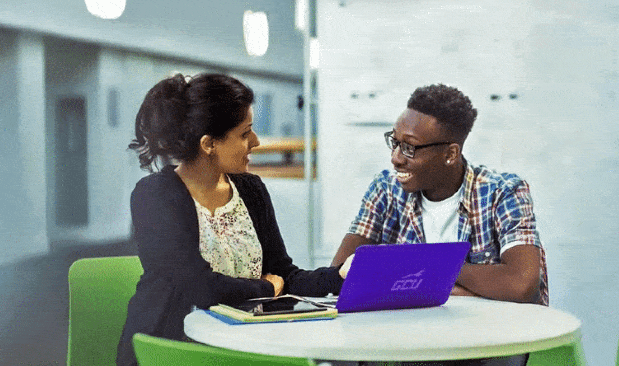 Study Social Work Online: BSW & MSW Programs Available