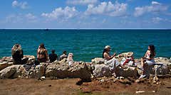 Israel to see slight cooldown after year's hottest day