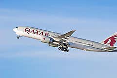 Teen ate sandwich on Qatar Airways flight and died, lawsuit claims