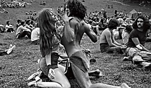 31 Photos Show Just How Crazy Woodstock Really Was