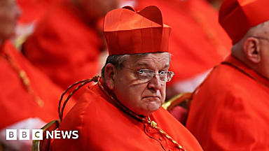 Cardinal Raymond Burke: Pope Francis to evict US critic from Vatican