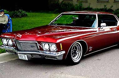 Classic Cars That Are Pretty Much Worthless Today, Ranked In Order