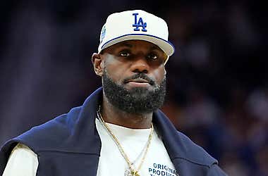 Billionaire LeBron James Explains He Warned His Financial Advisor About Mismanaging His Money