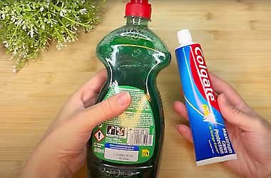 This Is What Happens When You Mix Detergent With Toothpaste