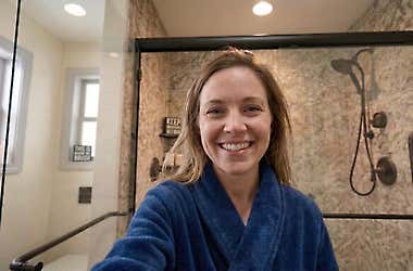 Here’s The Estimated Walk In Shower Price in 2026