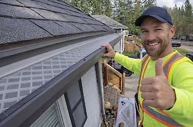 Here’s The Average Price of a 6-Hour Gutter Upgrade