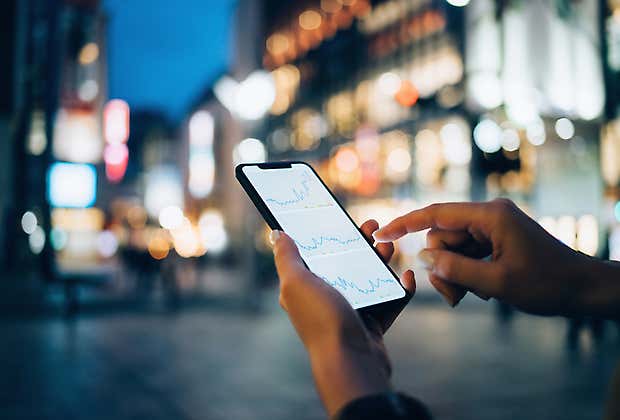 Memperdagangkan CFD Emas dengan salah satu spread terendah?