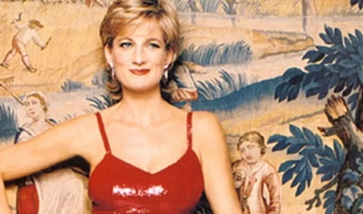 Rare Photos Of Diana - No. 9 Will Surprise You