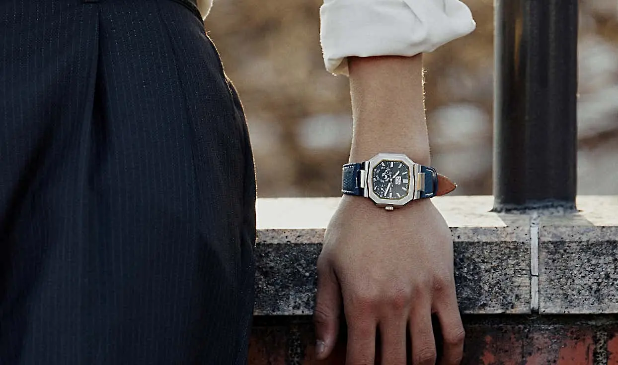 Unique watches with artistic edge