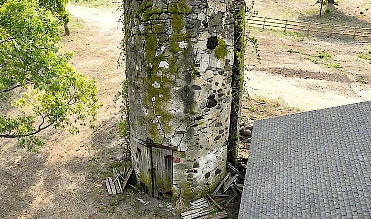 They Turned a 100-Year-Old Silo Into Dream Home, Don