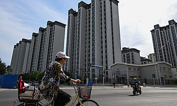 article main image