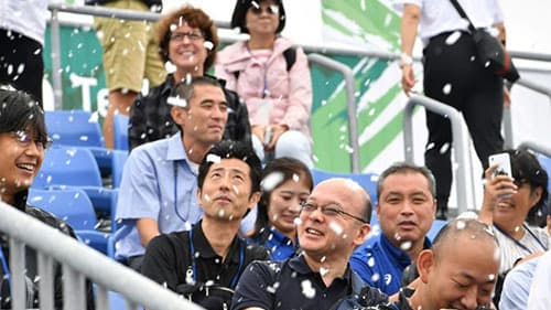 article main image