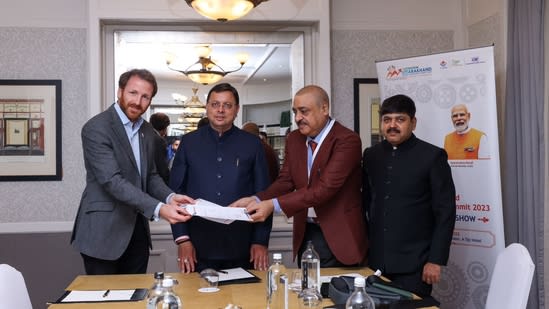 article main image