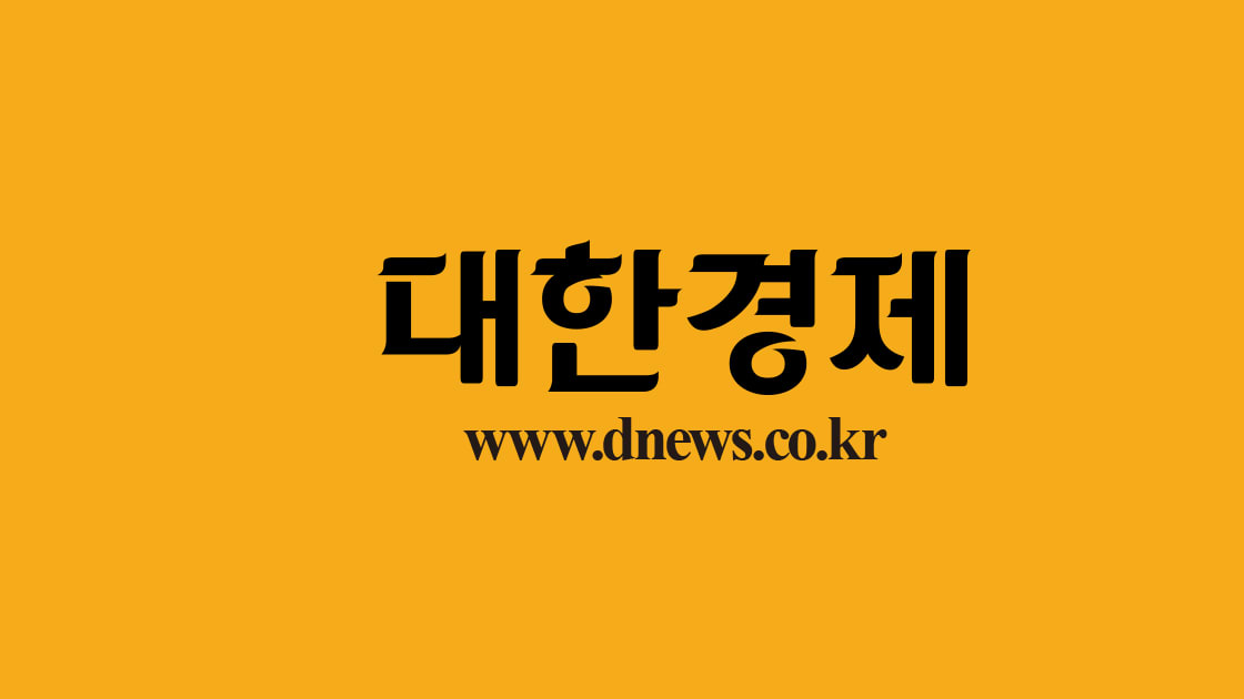 article main image