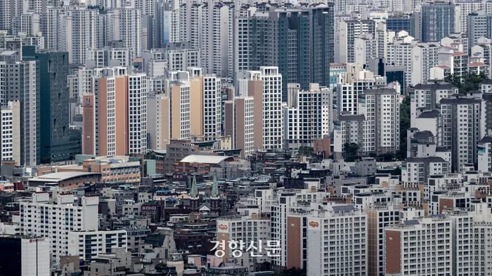 article main image