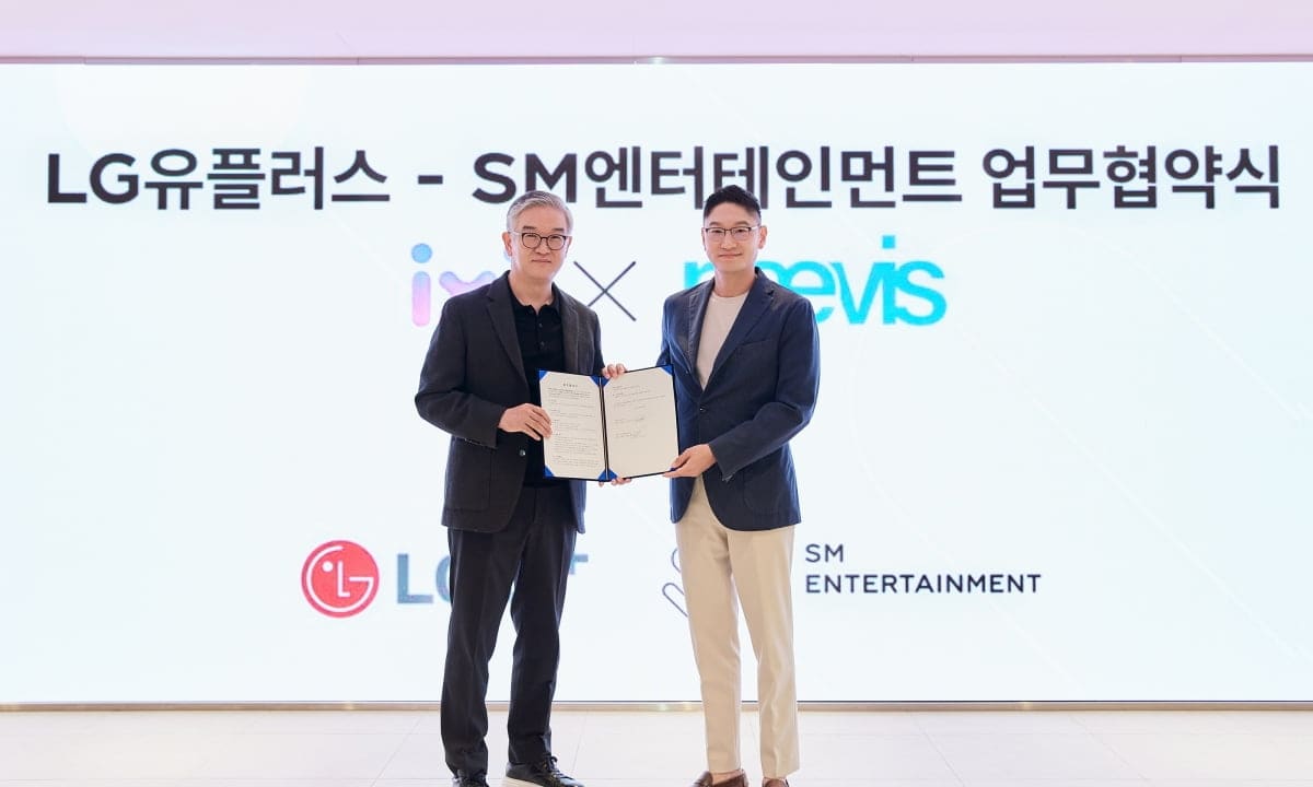 article main image